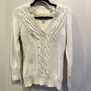 Old navy woman’s sweater